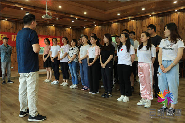 南京定制化團(tuán)建——伊利月亮灣漂流團(tuán)建活動(dòng)