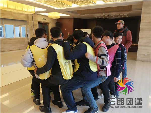 南京室內(nèi)拓展訓(xùn)練組織那些團(tuán)建活動(dòng)？