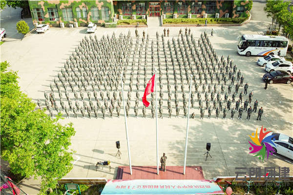 南京拓展培訓(xùn)—員工企業(yè)軍訓(xùn)活動(dòng)