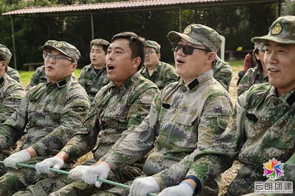 南京軍事拓展團建|公司軍訓活動