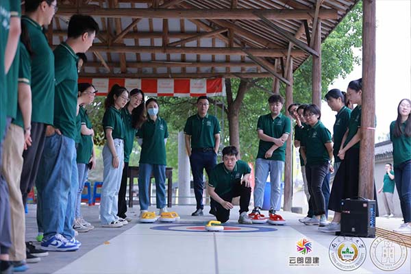 南京新生拓展訓(xùn)練——南農(nóng)MBA主題團(tuán)建